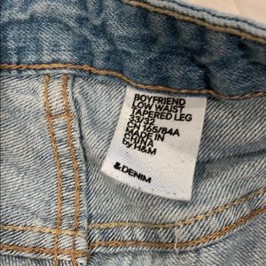 H&M boyfriend jeans size 33